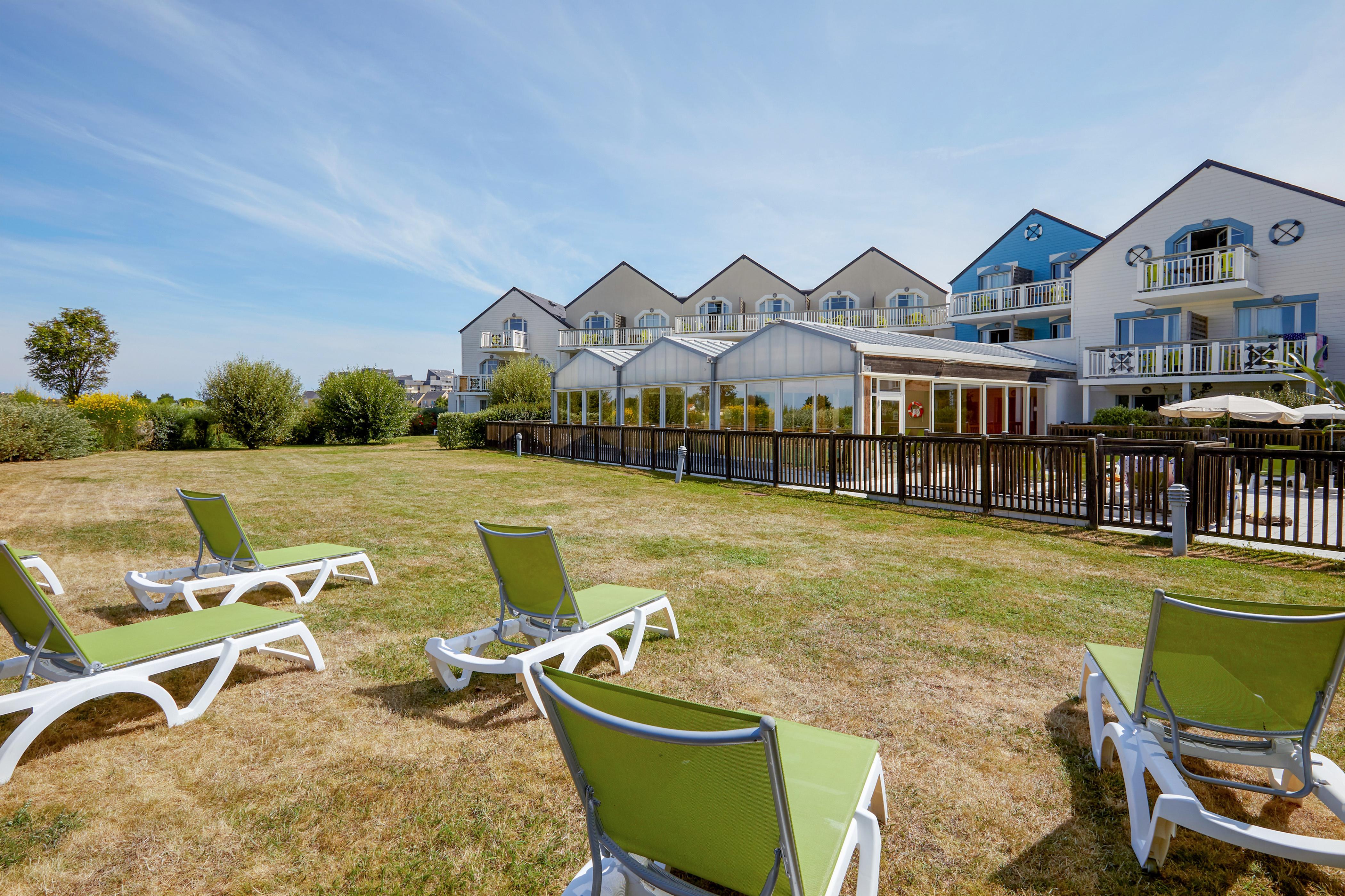 Pierre&Vacances Résidence Le Chant des Oiseaux Courseulles-sur-Mer Exterior foto